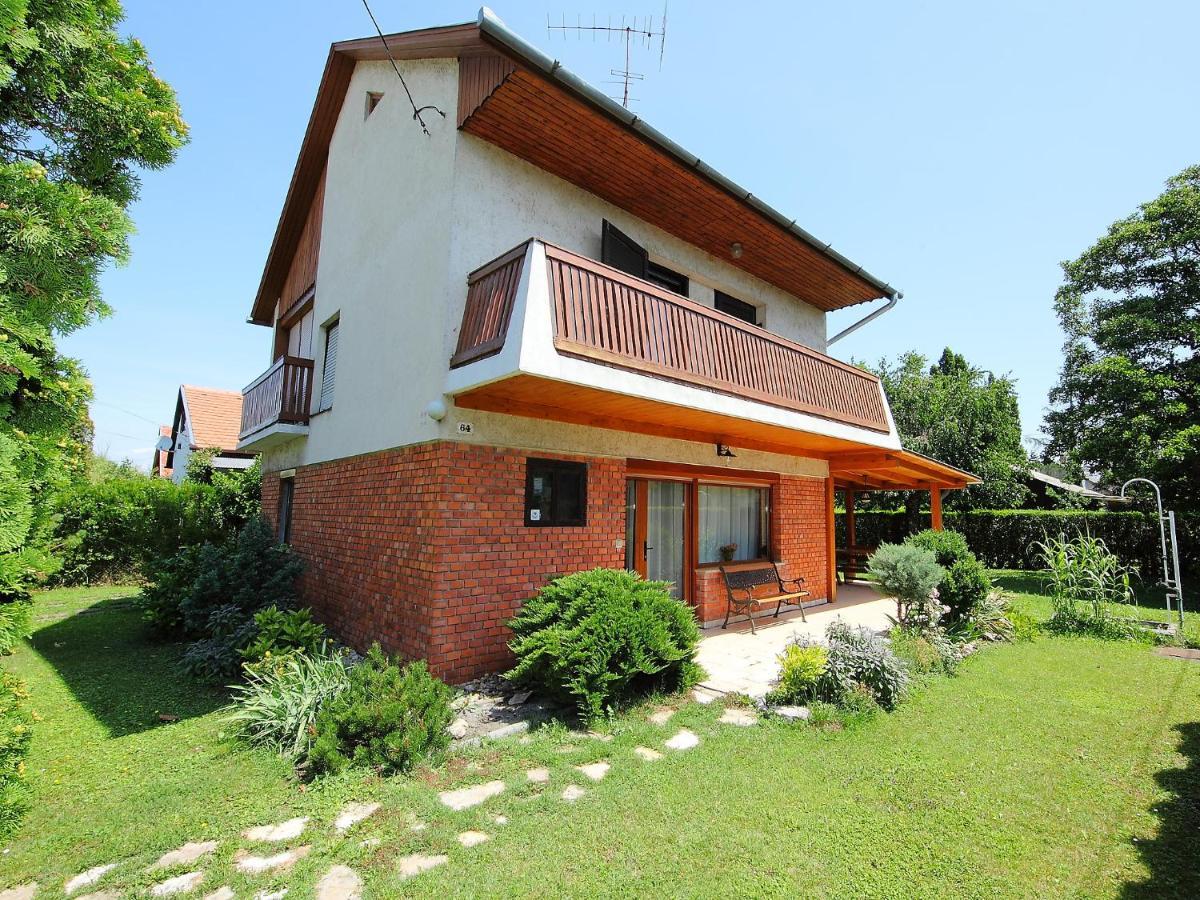 Holiday Home Brico By Interhome Balatonkeresztúr Екстериор снимка